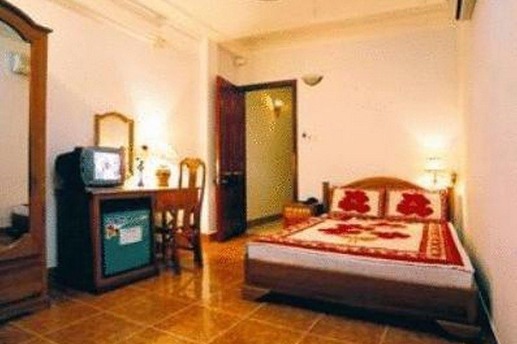 Vinh Huy Hotel Hoi An Exterior photo