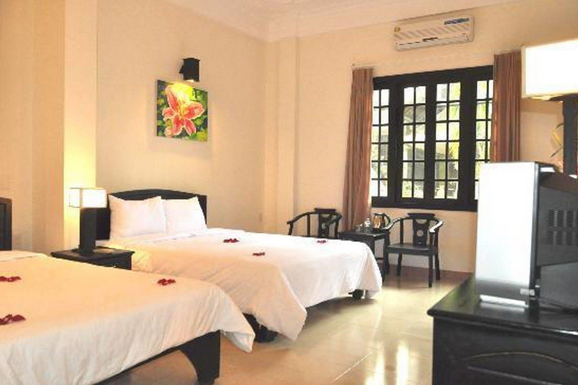 Vinh Huy Hotel Hoi An Exterior photo